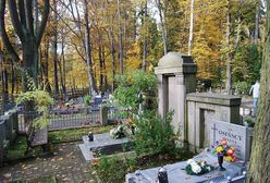 Hit cmentarzy może stać się problemem. Przy sprzątaniu po 1 listopada