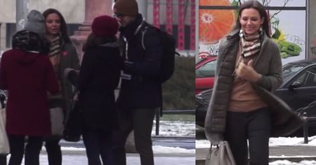 Kinga Rusin daje pieniądze na Wielką Orkiestrę