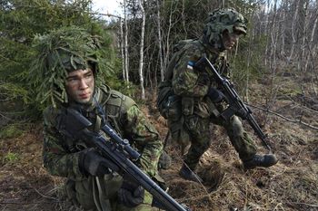 Estonia przesuwa wojska pod granicę z Rosją. Nowa doktryna obronna