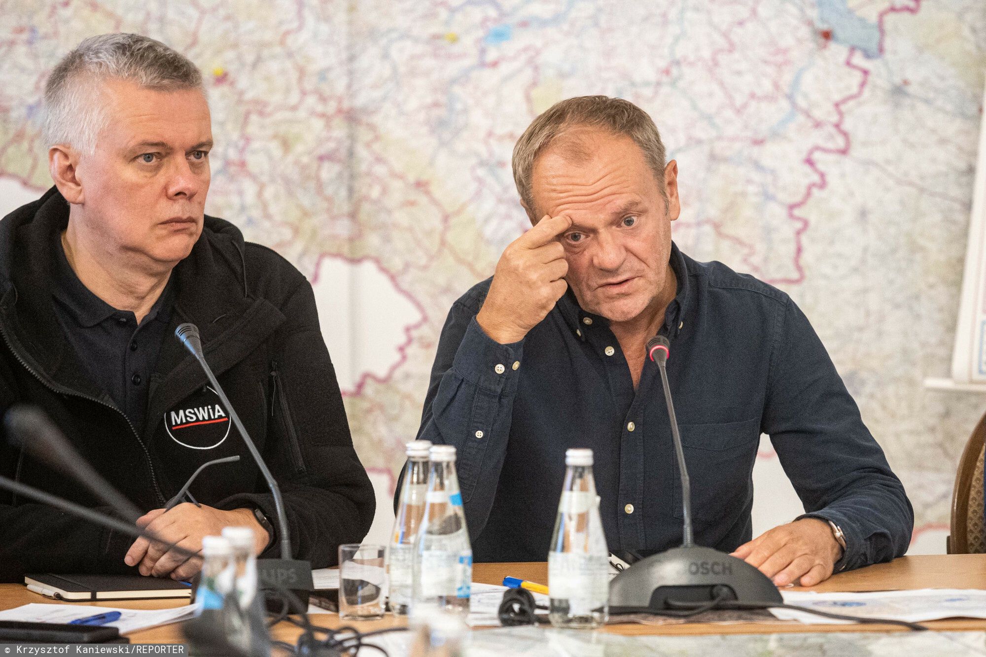 Sztab kryzysowy we Wrocławiu z udziałem Donalda Tuska