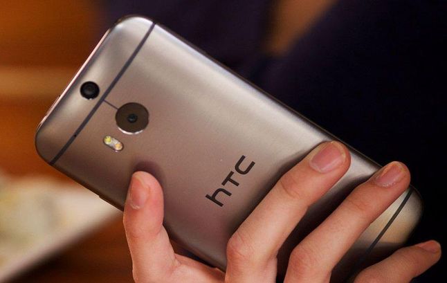 HTC One (M8) miał podwójny aparat w 2014 roku