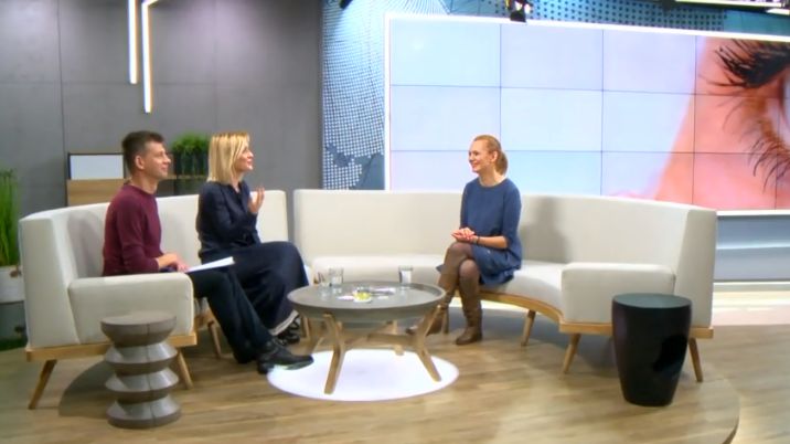 Worki pod oczami są często efektem zbyt intensywnego trybu życia 