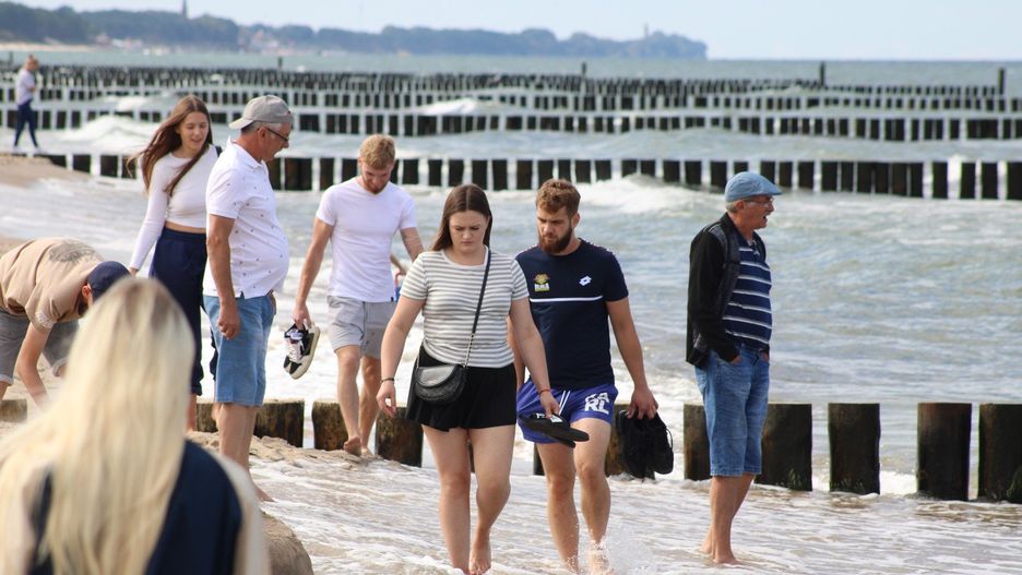 CIEPŁA JESIEŃ NA MIELEŃSKIEJ PLAŻY