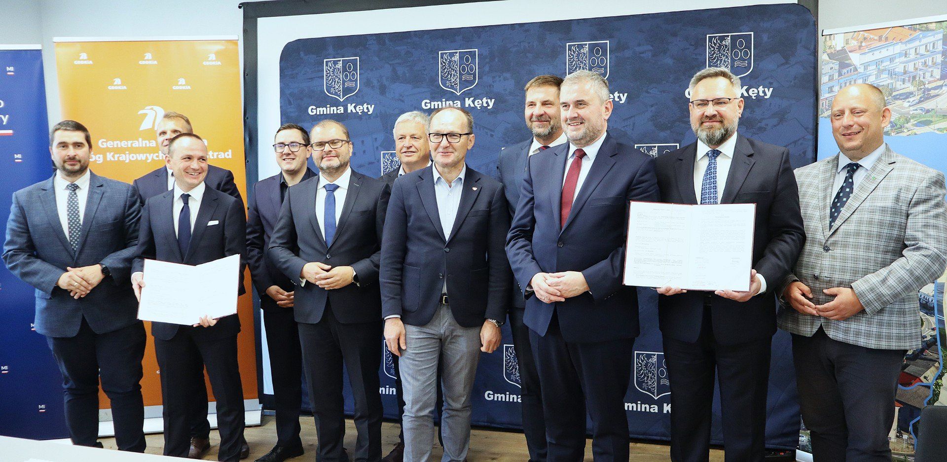 W Kętach podpisano umowę na wykonanie prac geologicznych i projektowych dla pierwszego odcinka Beskidzkiej Drogi Integracyjnej od Bielska-Białej do Bulowic