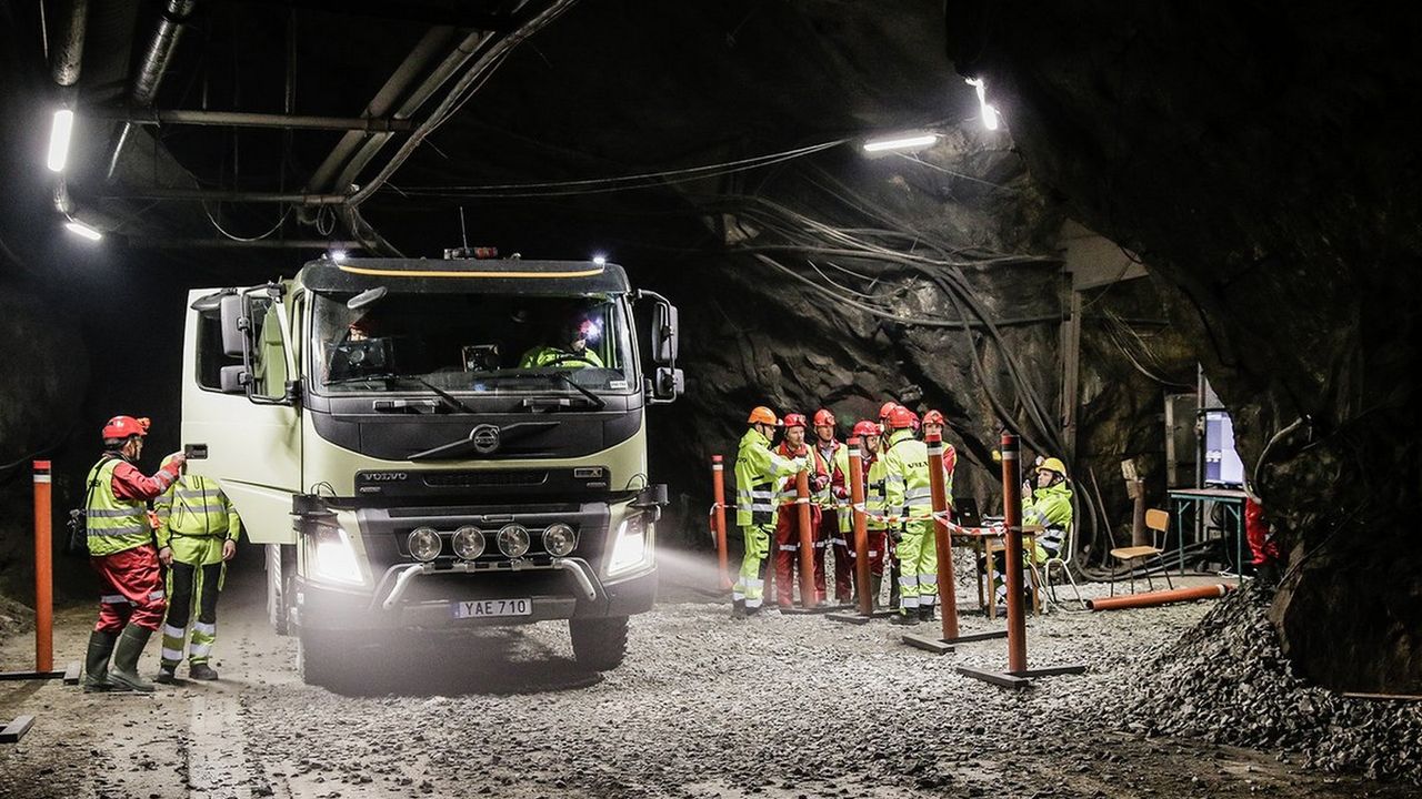 Autonomiczne Volvo FMX w kopalni