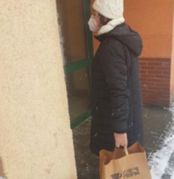 Wrocław. Zimowe pogotowie kulinarne. Obiady dla seniorów od Starej Piekarni i Dobrej Karmy (Facebook.com)