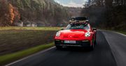 Test: Porsche 911 Dakar RED58 Special - historia człowieka, maszyny i jazda po szutrze