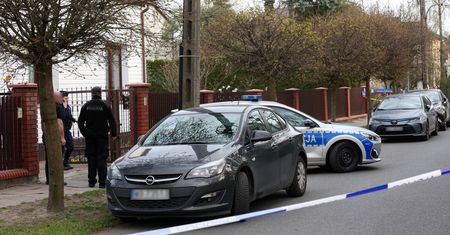 Cztery ciała w domu w Warszawie. Na jaw wychodzą nowe fakty