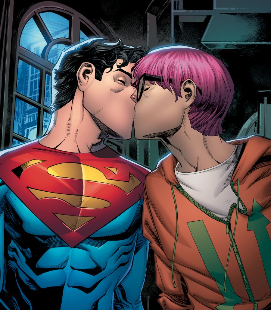 Superman jest biseksualny!