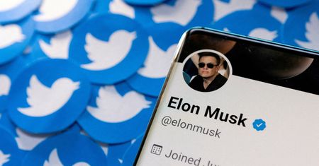 Elon Musk wreszcie przejął Twittera. Zaczął od serii zwolnień