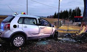 Tragiczny wypadek na Pomorzu. Kierowca zginął na miejscu