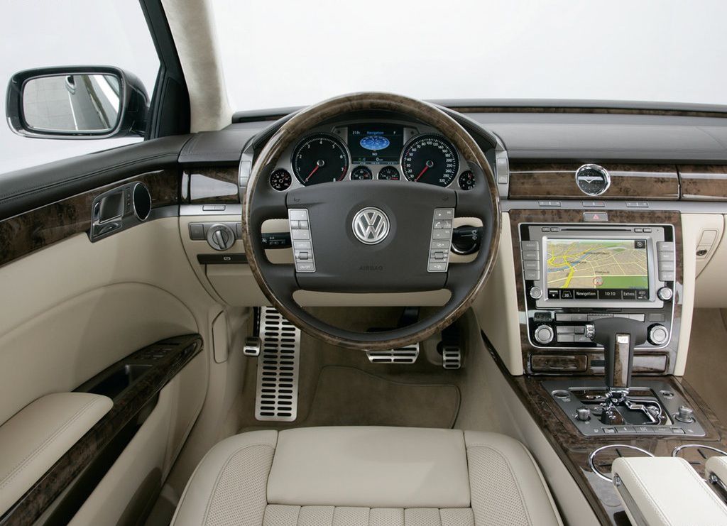 VW Phaeton