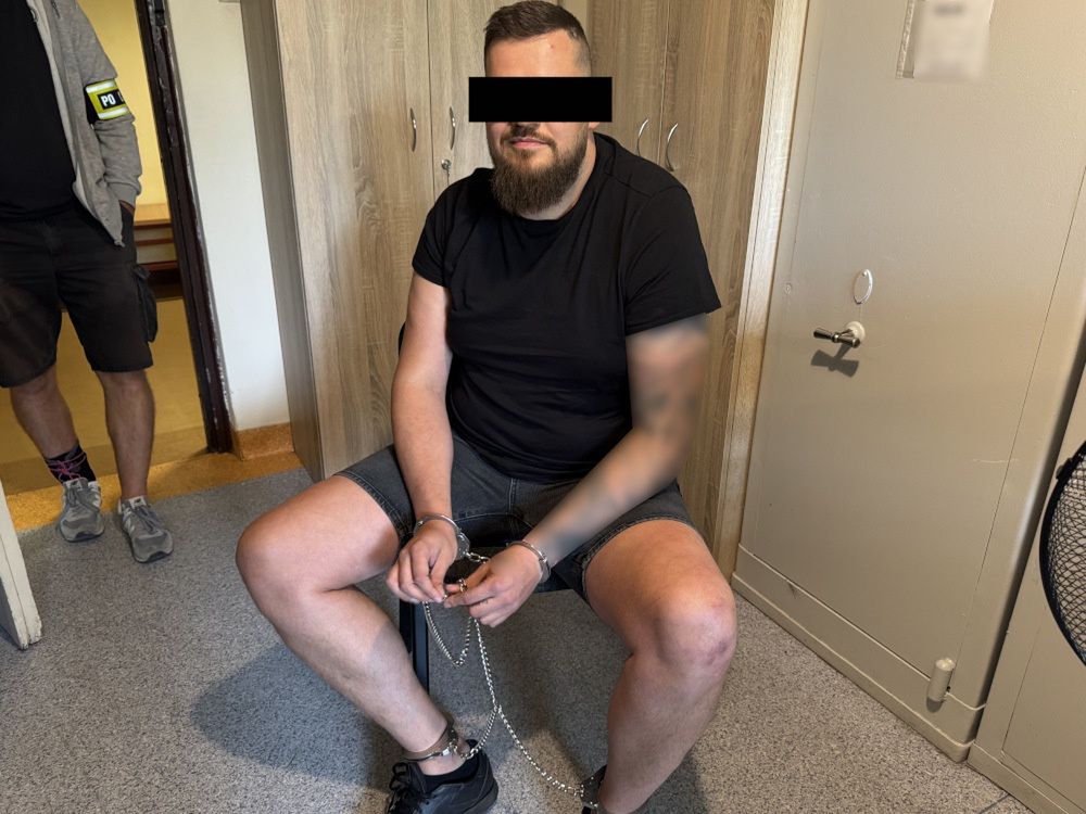 Łódź: Stołeczna policja zatrzymała poszukiwanego listem gończym 36-latka