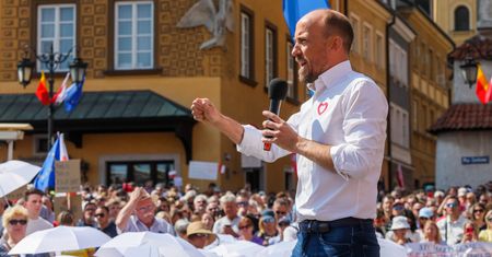 Chcieli zakpić z Budki. Kompromitacja polityków PiS