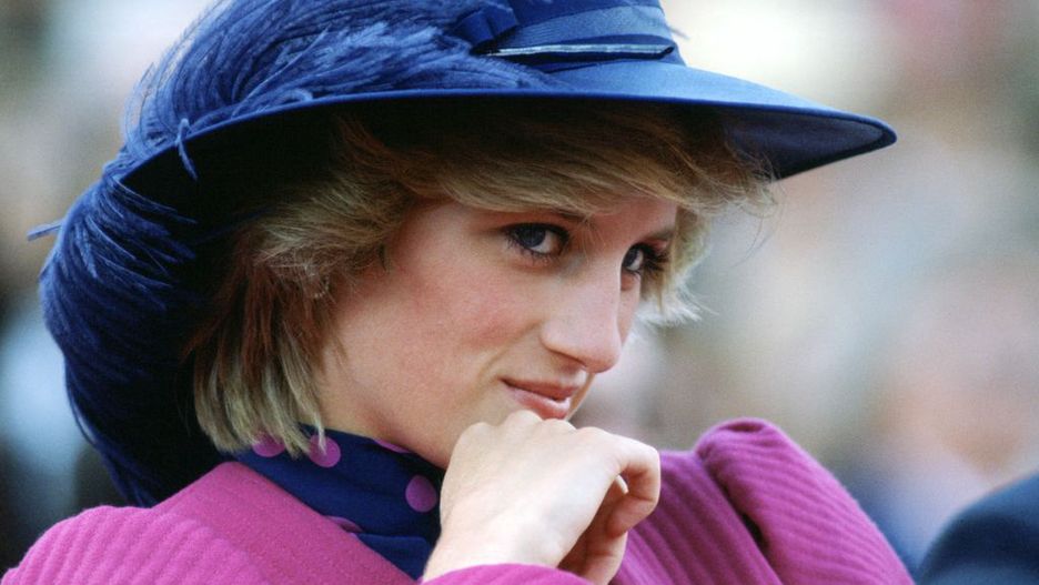 Księżna Diana wielokrotnie łamała królewski protokół