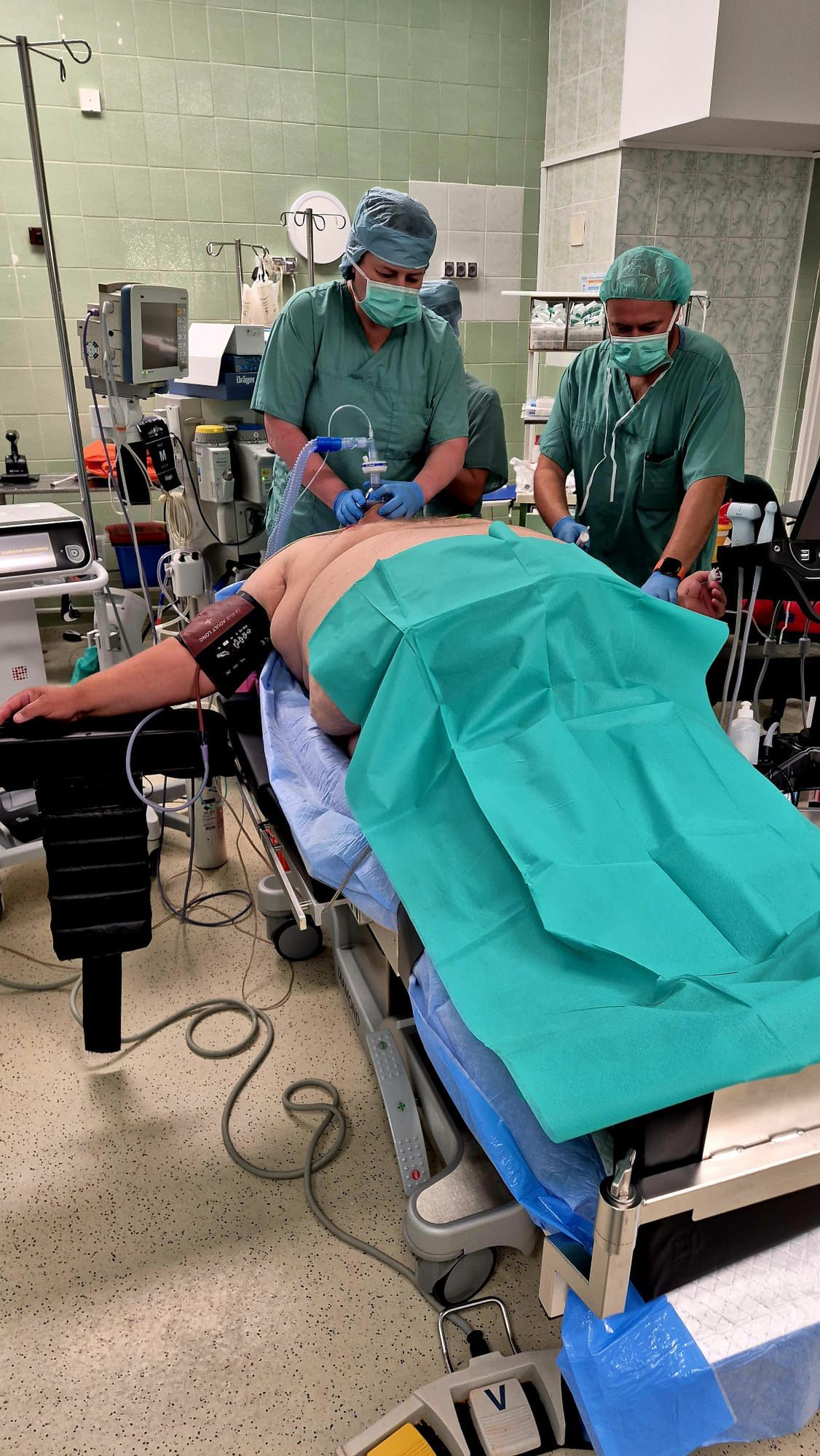 Rekordowa operacja bariatryczna w Kielcach. Pacjent ważył 230 kilogramów