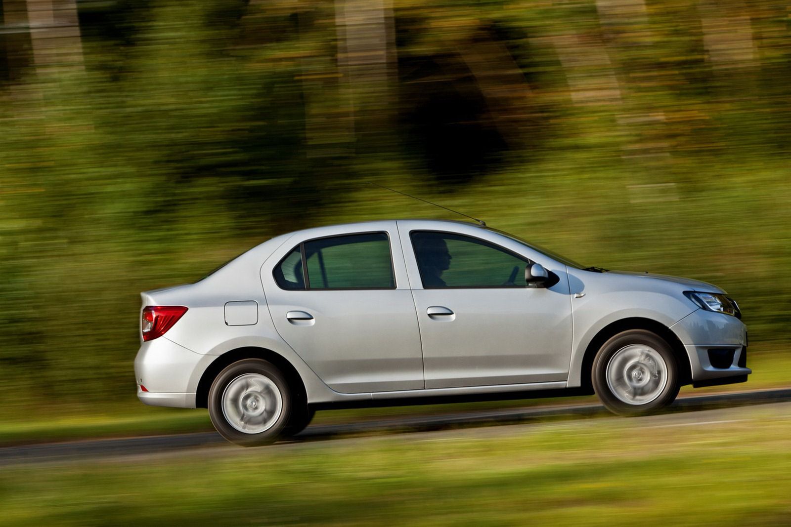 Dacia Logan, Sandero, Sandero Stepway