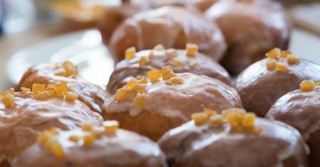 Żołądek będzie nam wdzięczny. Czym popijać pączki?