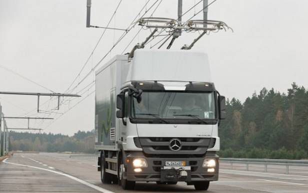 Tiry na tory? A może lepiej trolejbusy na autostrady? Ciekawy pomysł Siemensa 2