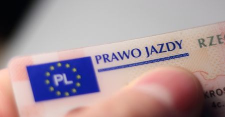 Czy istnieje limit wieku na prawo jazdy?