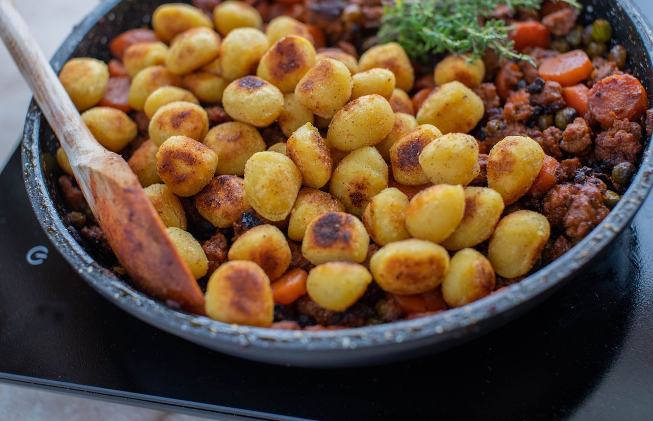 Włoch pewnie złapie się za głowę, ale tak zrobisz ekspresowy, pyszny obiad