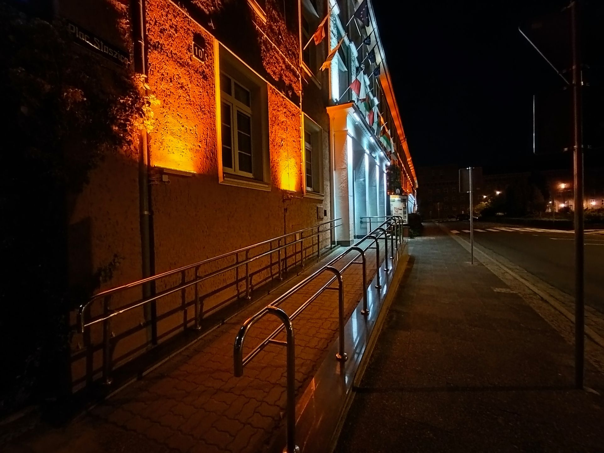 realme 9 to smartfon świetnie wyceniony, ale... nieopłacalny. Już tłumaczę 56