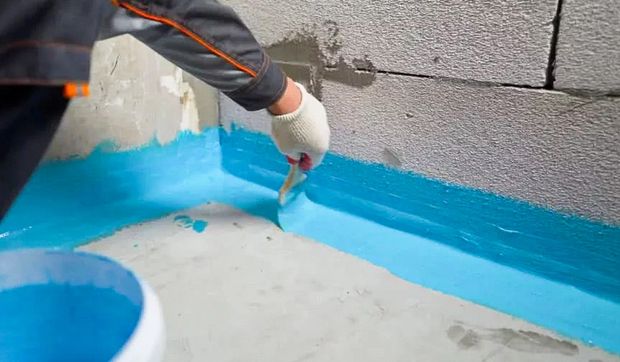 Koszt hydroizolacji łazienki w 2026 r. Sprawdź cennik robocizny i materiałów