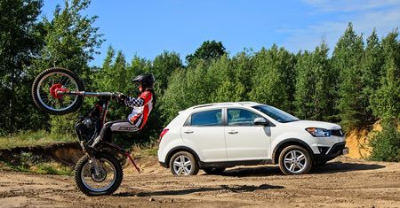 SsangYong Korando 2.0 D AT 4WD Quartz - galeria testowa