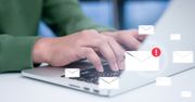 E-mail z niespodzianką. Firmowe straty mogą być liczone w miliardach