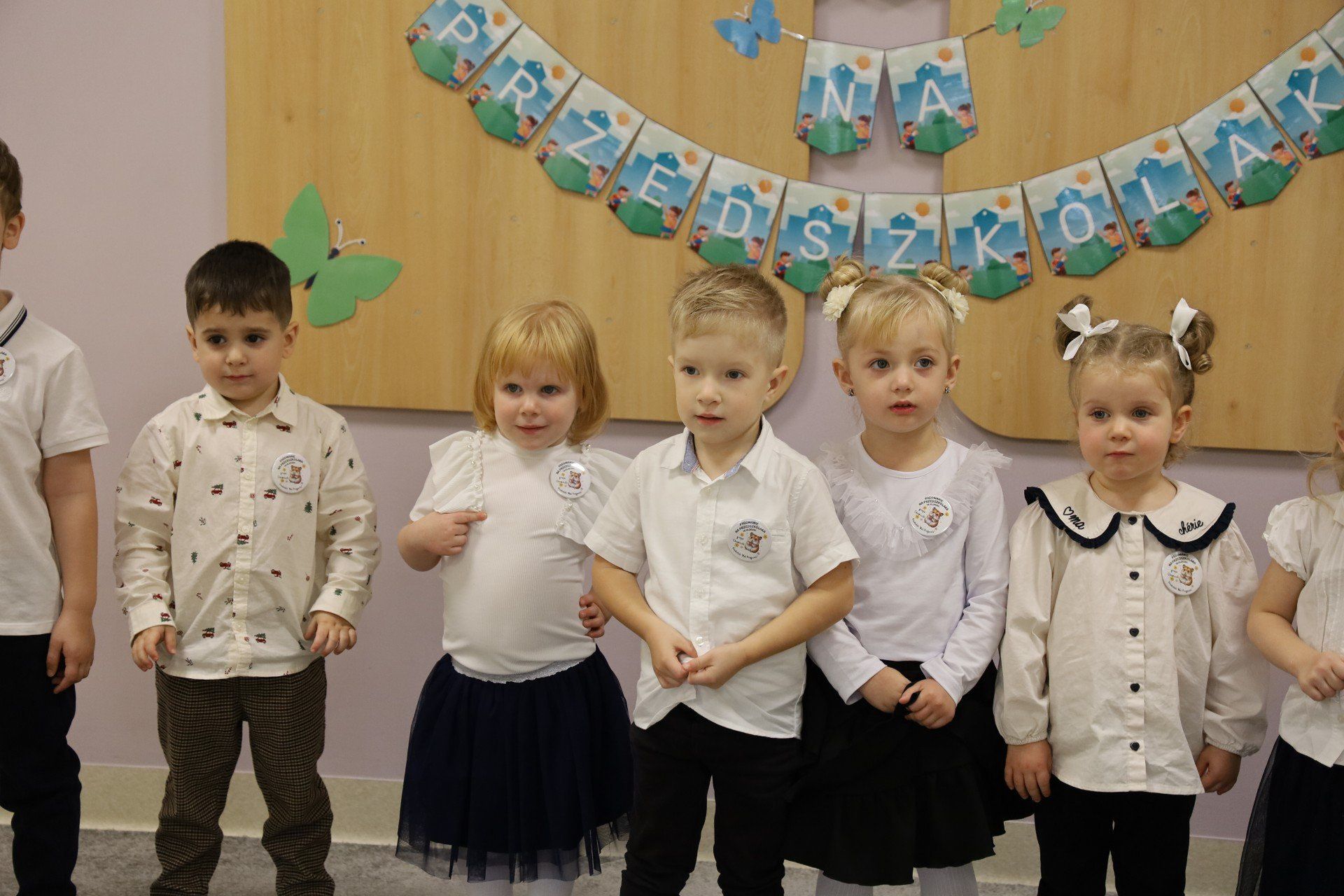 Wielki dzień w Przedszkolu &#34;Mali Przyjaciele&#34; w Grodzisku Wielkopolskim. Maluchy oficjalnie stały się przedszkolakami!