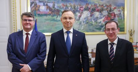 Weszli po Kamińskiego i Wąsika. Wcześniej Duda dał instrukcje