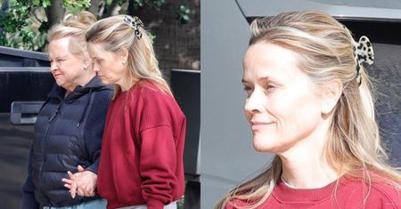 Wolna od makijażu Reese Witherspoon relaksuje się na spacerze z mamą. Podobne? (ZDJĘCIA)