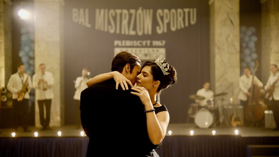 kadr z filmu o "Kulej. Dwie strony medalu"