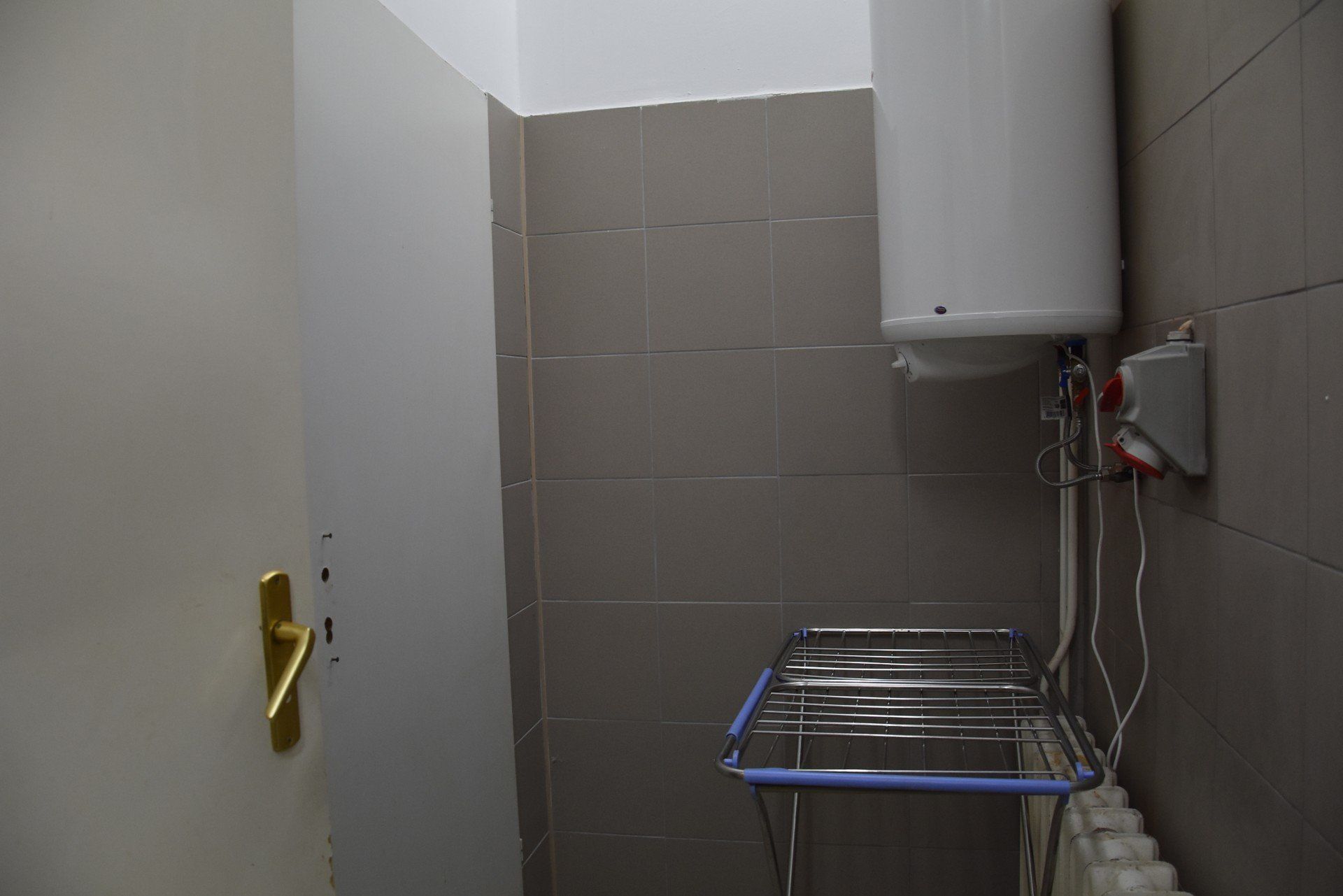 Suszarka jest już dostępna dla potrzebujących przy ulicy Bandrowskiego