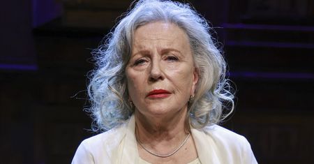 Krystyna Janda poruszona losem starszych ludzi. "Sama mam prawie 74 lata"