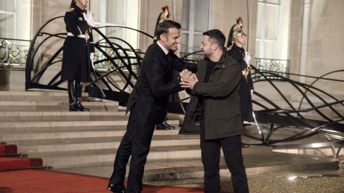 Wołodymyr Zełenski w Paryżu spotkał się z Emmanuelem Macronem