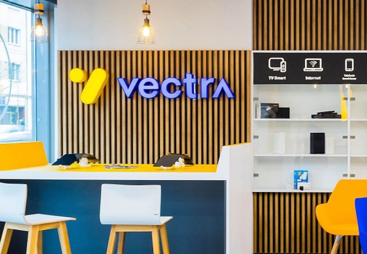 Vectra z internetem na łączach Play i UPC