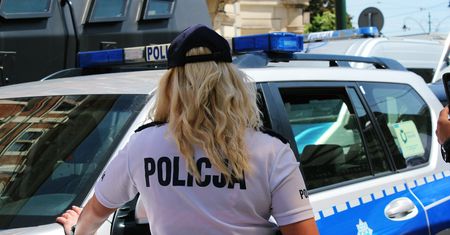 Wiadomo, kto potrącił 3-latkę. Sprawca się ukrywa, zatrzymano pasażerkę