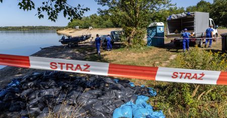 To już katastrofa. Ministerstwo punktuje zaniedbania poprzedników ws. Odry