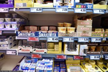 "Wabik" na klientów. Od poniedziałku masło po 0,88 zł za kostkę w kolejnej sieci sklepów