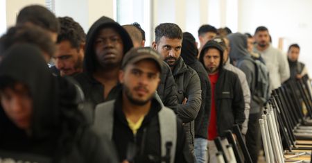 Nowe dane ws. migrantów w Niemczech. "Zostają na zawsze"