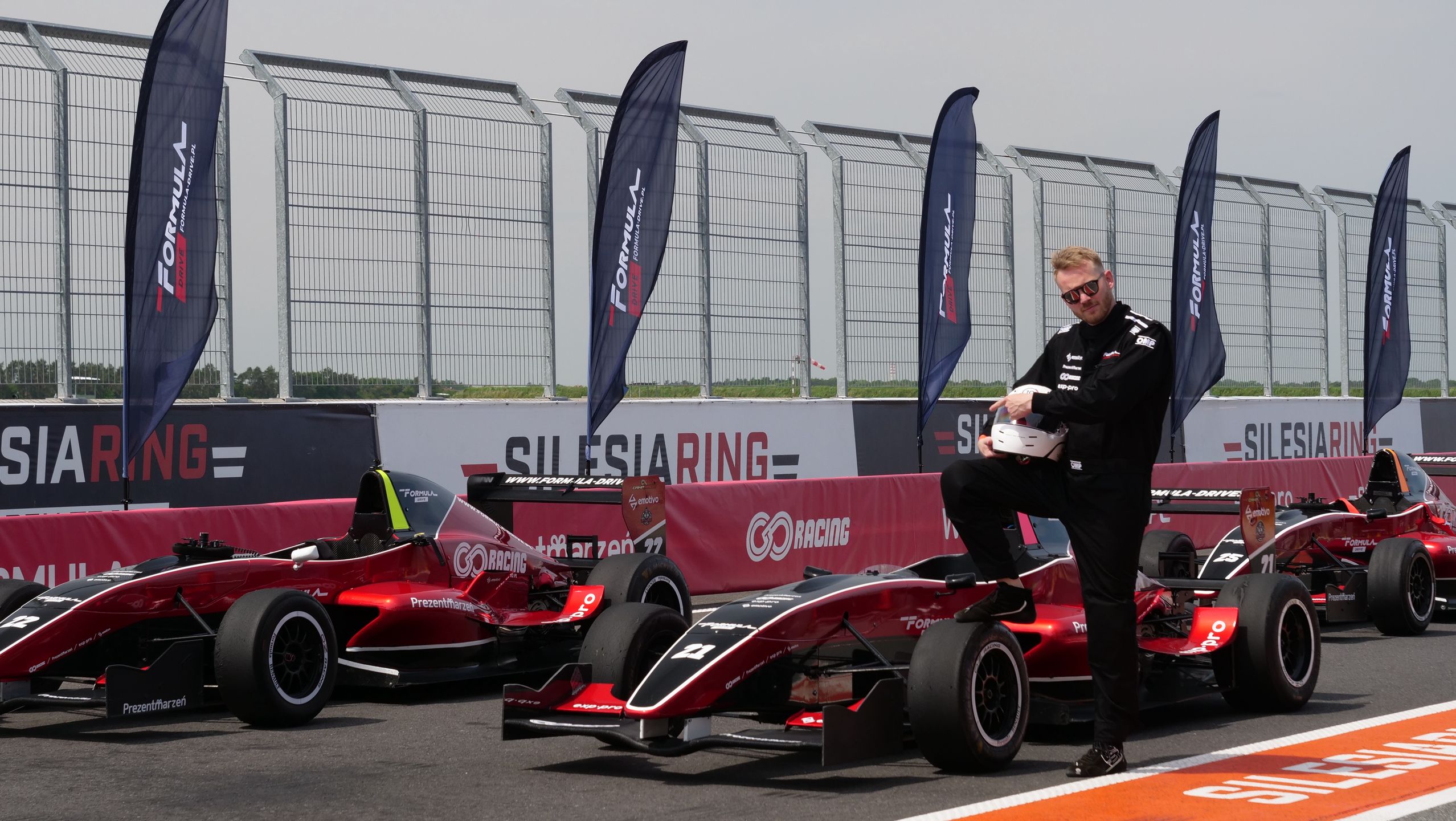 Mateusz Żuchowicz/ Renault 2.0