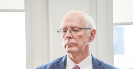 Jerzy Zięba w Pałacu Prezydenckim. Przybył z petycją
