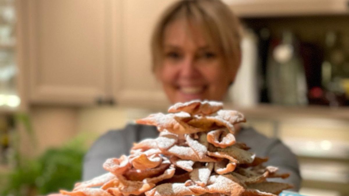 Ewa Wachowicz poleca patenty na faworki