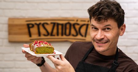 Idealne ciasto pistacjowe, którego nie sposób odmówić. Wilgotne, miękkie i przepyszne
