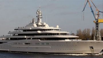 Lasery nie pomogły - nagranie jachtu Romana Abramowicza 1