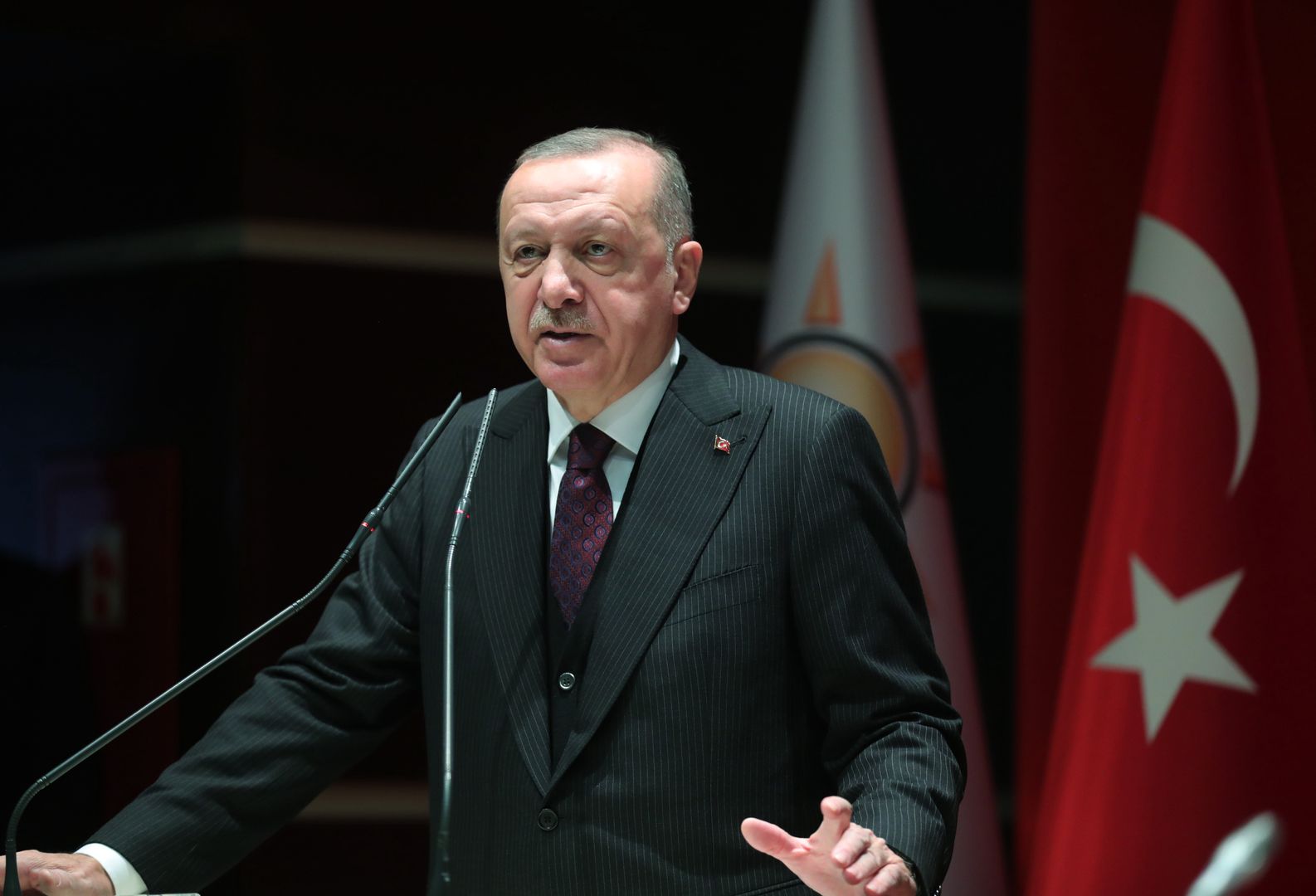 ANKARA, TURKEY - JANUARY 31: Turkish President and Leader of Turkey's ruling Justice and Development (AK) Party Recep Tayyip Erdogan delivers a speech during the extended meeting with provincial heads at the AK Party headquarters in Ankara, Turkey on January 31, 2020. (Photo by Mustafa Kamaci/Anadolu Agency via Getty Images)