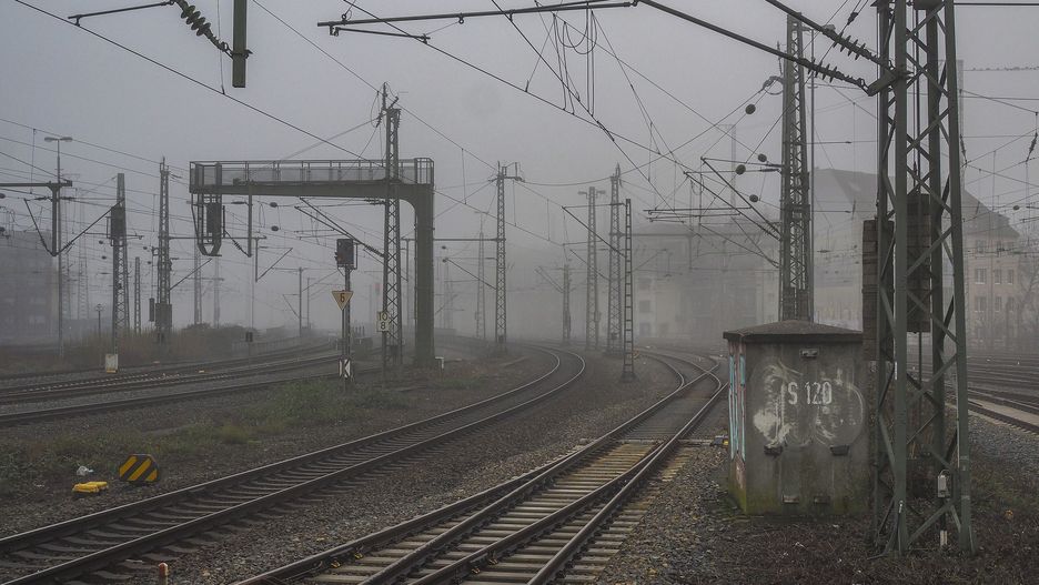 Śląskie. Na większości terenu województwa dominuje smog.