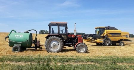 Woń obornika i policyjne interwencje. Rolnicy mają dość