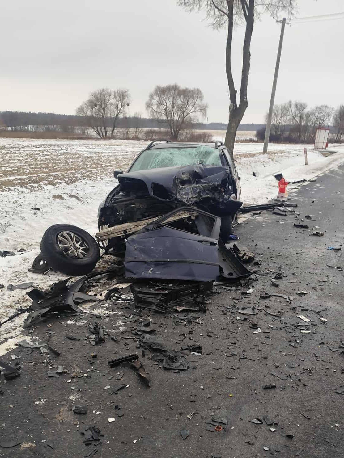 Wypadek trzech samochodów w Srebrnej. Dwie osoby trafiły do szpitala